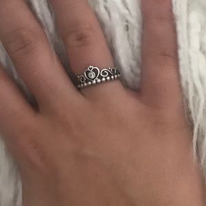 Pandora ring